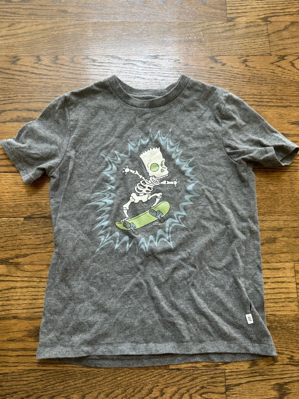 Gap Kids Bart Simpson Skateboard Graphic Tee Gray Boys Size 8